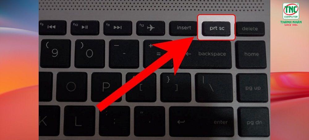 Nhấn vào phím Print có thể viết tắt prtscr, prtsc, prnt scrn