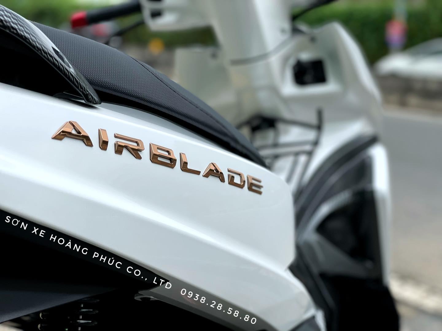 Airblade trắng camay