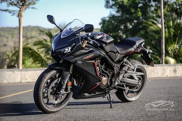 Honda CBR650R 2019 đã được bán chính hãng tại Việt Nam từ tháng 4/2019