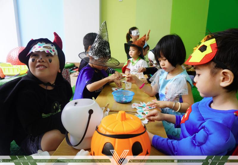 Ý nghĩa của việc tổ chức trò chơi halloween cho trẻ em