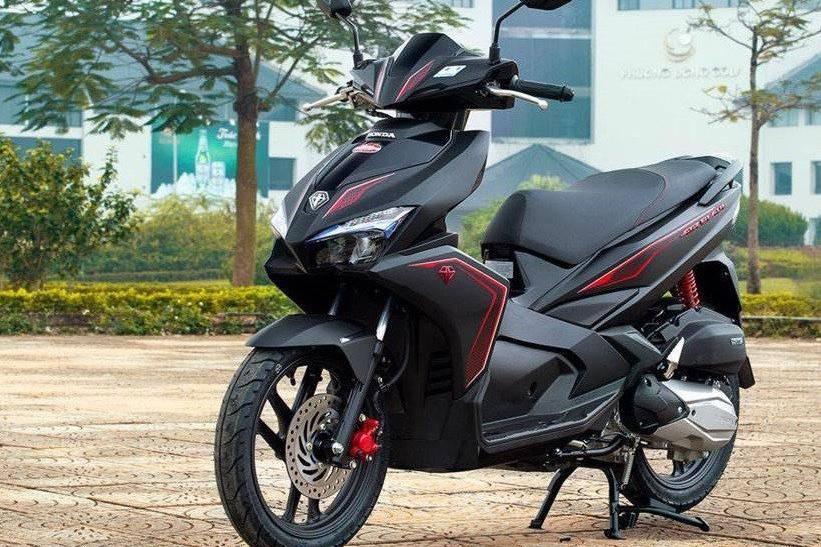 Giá xe Air Blade 2019 giảm mạnh, Air Blade 2020 đội giá tiền triệu