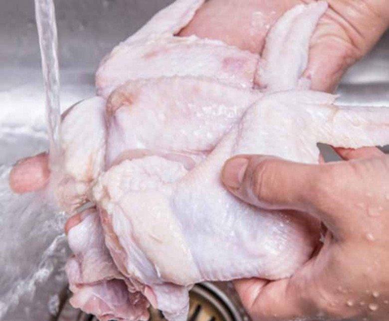 Cách làm cánh gà chiên nước mắm tại nhà đơn giản, đậm đà - 2